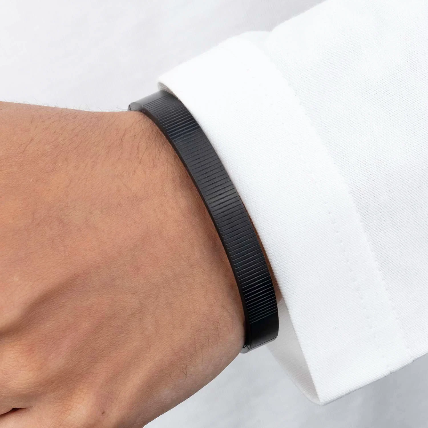Kratos Openable Oval Kada Bracelet - Image 2