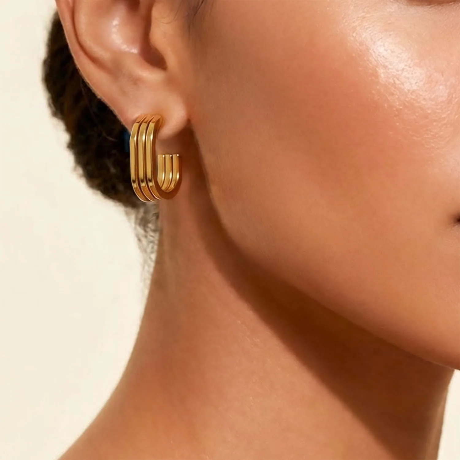 Trinity Band Hoops Earring - Image 2